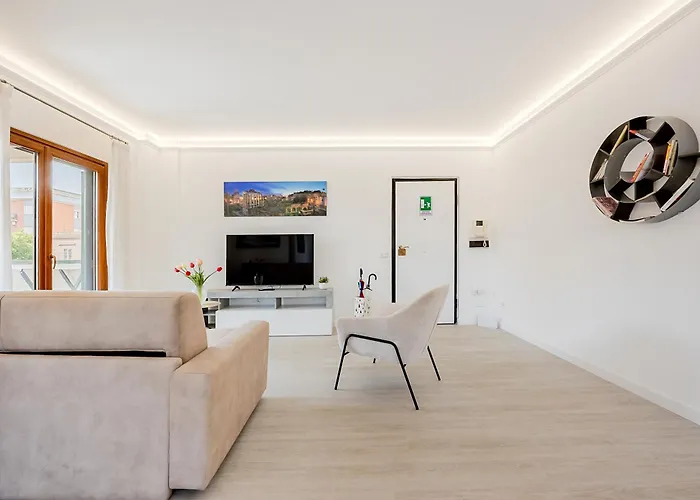La Casa Del Tomo - Metro A - Parcheggio Privato - 6 Ospiti Rzym